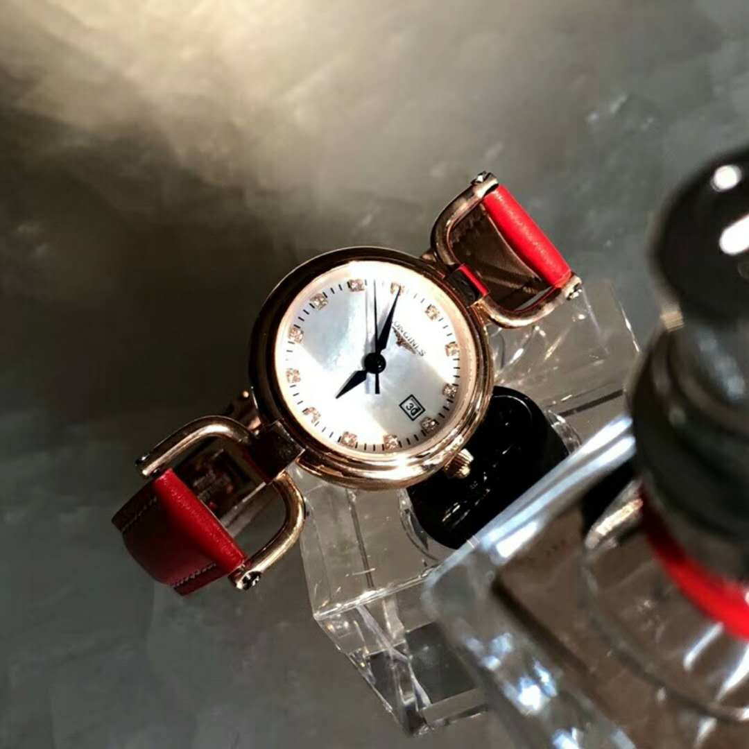 浪琴-Longines 推出新款女錶騎仕系列腕錶