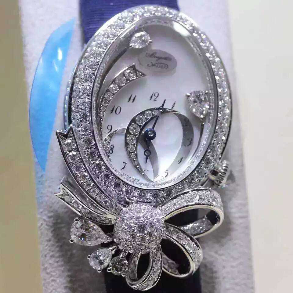寶璣那不勒斯皇後高級珠寶系列Désir de la Reine腕錶
