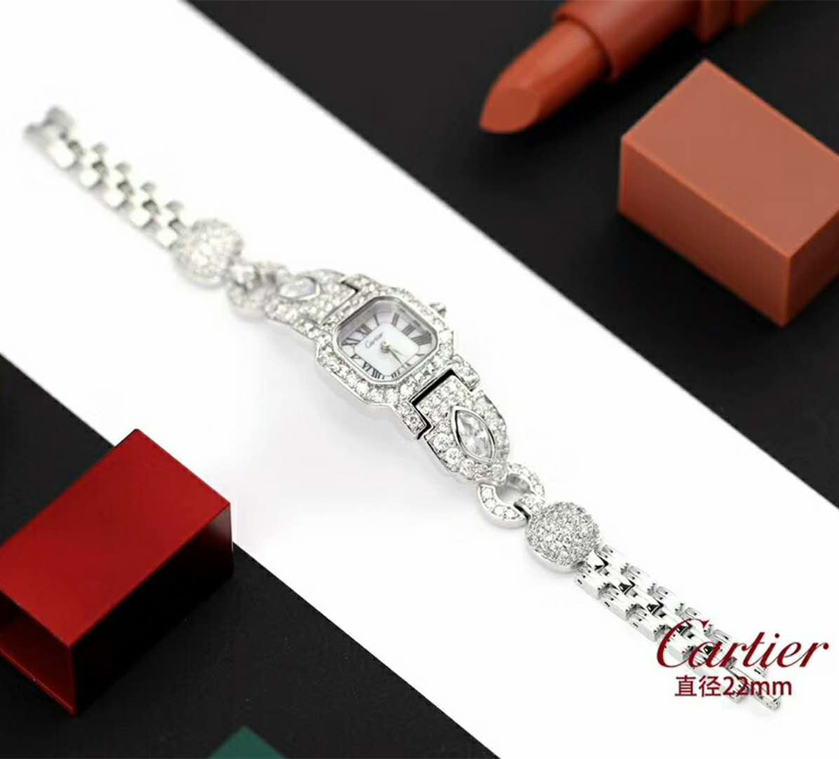 卡地亞 Cartier 推出最新高級珠寶腕錶,滿鉆腕錶盡顯魅惑風情！
