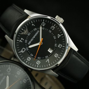 專櫃-阿瑪尼 時尚男士手錶 日曆 黑面皮帶休閑男錶 AR-5861