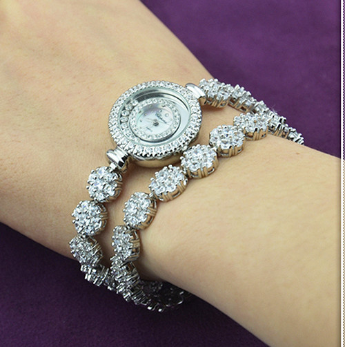 新款蕭邦時尚美麗手腕女士腕錶