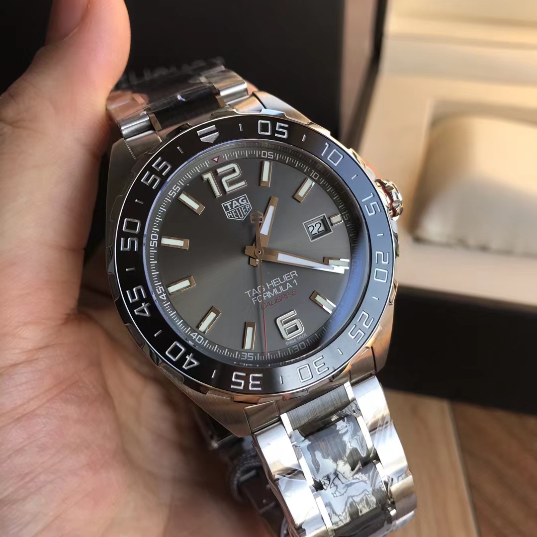 新款硬貨，Original Tagheuer,泰格豪雅F1系列機械表43mm