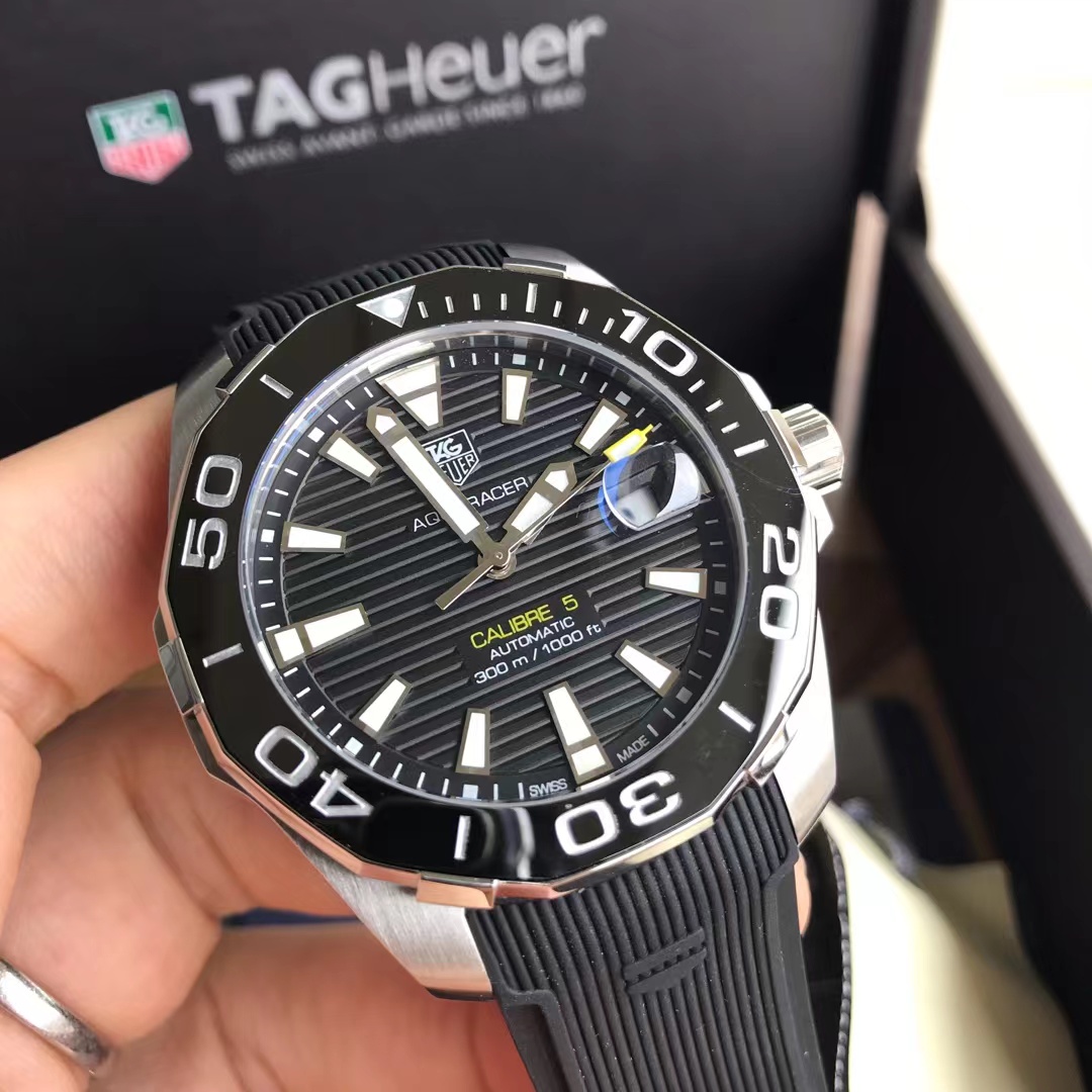 Original Tagheuer,泰格豪雅競潛系列機械表，。 中號~41mm表徑，藍寶石鏡面，超強夜光指針，原裝機芯，支持拆機驗貨，硬漢風格