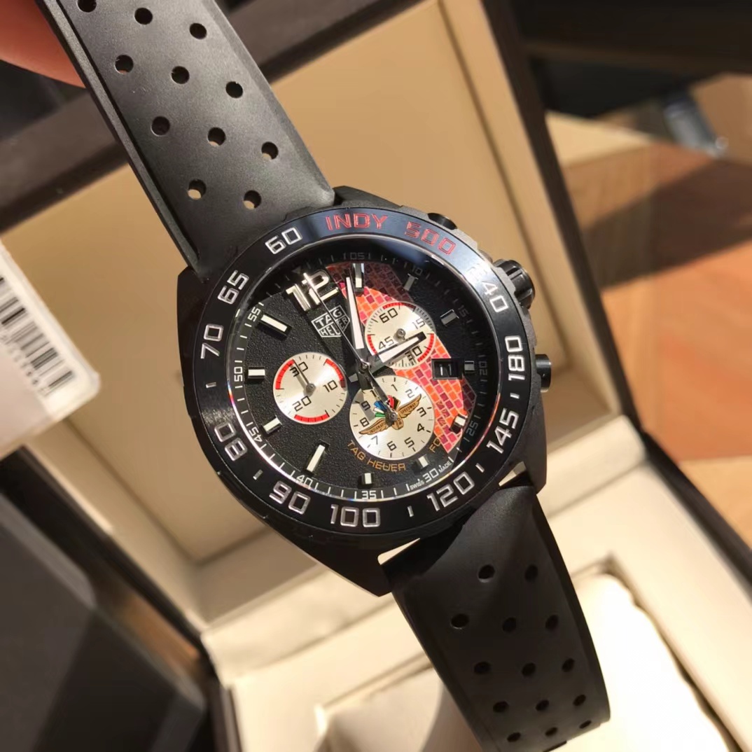 original Tagheuer 泰格豪雅F1系列，石英男士腕表 原單貨43mm表径