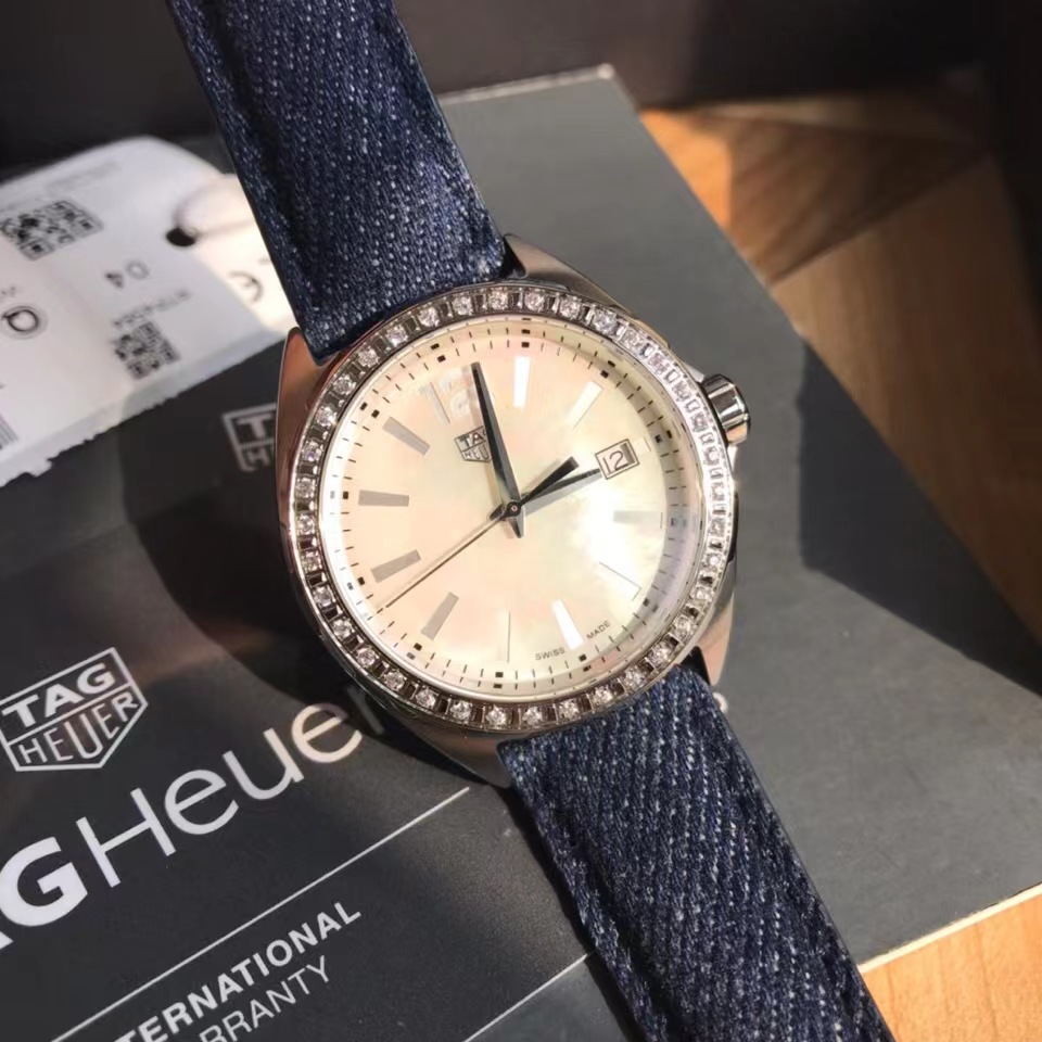 Original Tagheuer,泰格豪雅F1系列女士石英表35mm表径