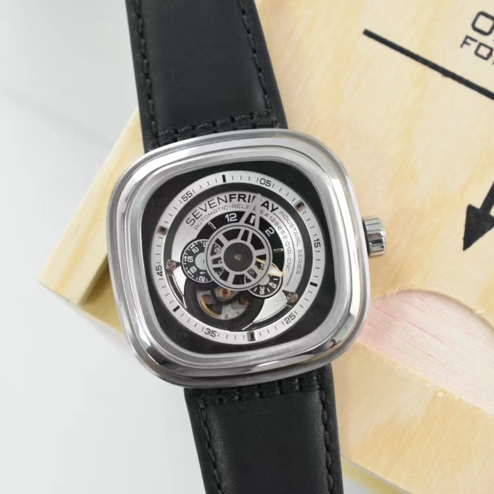 原单七个星期五sevenFRIDAYP系列P1B/01，原装西铁城miyota进口机芯！尺寸47x47.6mm！