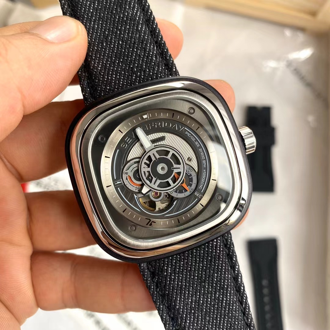 原單sevenFriday最新限量款-P系列「P1C/02 7個星期五機械男表 品牌7周年紀念款