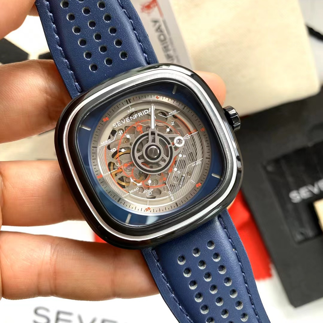 SEVENFRIDAY 七個星期五手表機械男表T3/01   7周年全新之作新款比舊款更薄大小45.6x45.0mm 更符合國人手型