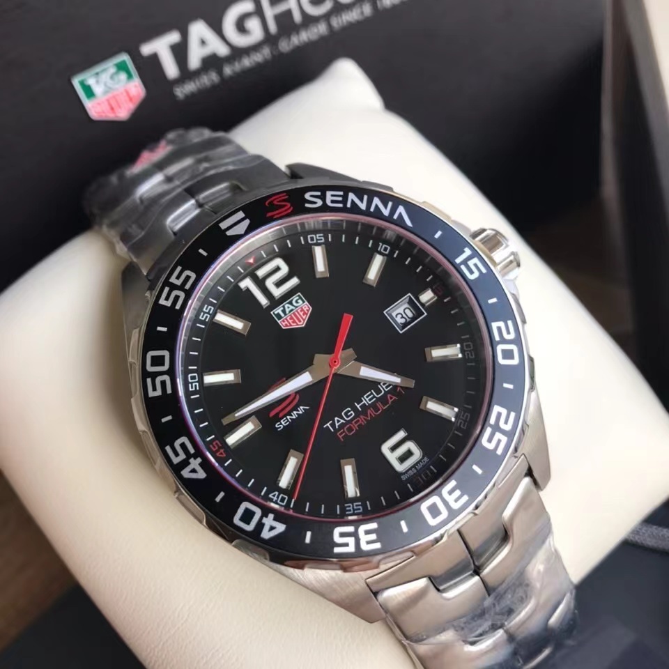 Original Tagheuer,泰格豪雅F1系列 喜拿紀念石英表，專櫃1萬+。 ~43mm表徑