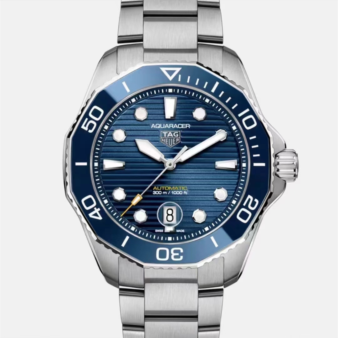 豪雅全新TAG Heuer Aquaracer（競潛系列）腕表為潛水而創43mm表径